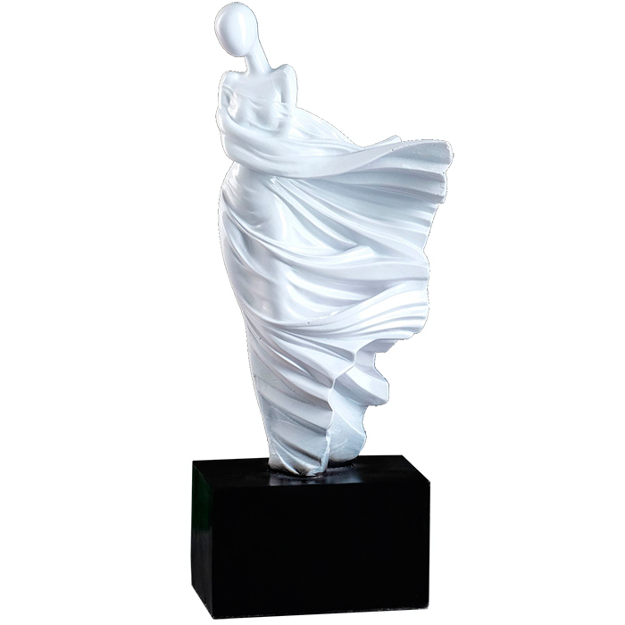 Фигура Леди в платье на ветру, 36 см